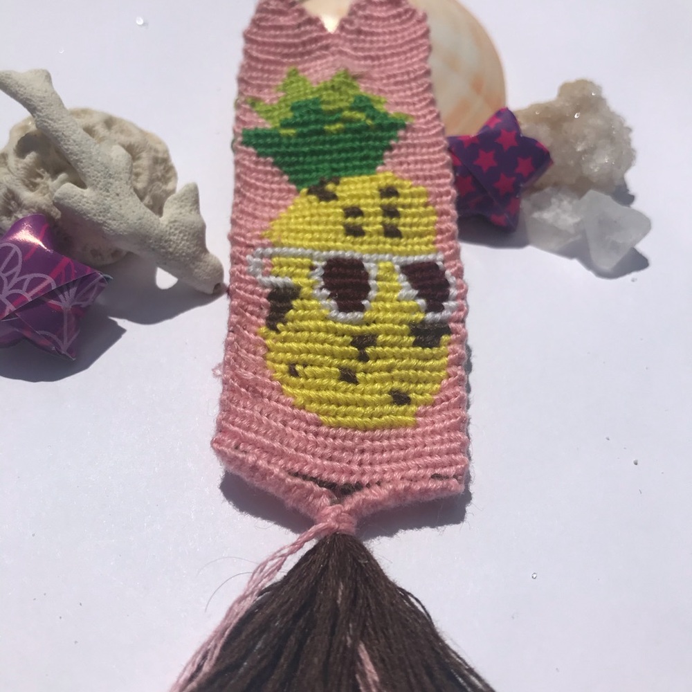 Pineapple Keychain/ Backpack decoration - Picture 2 of 5